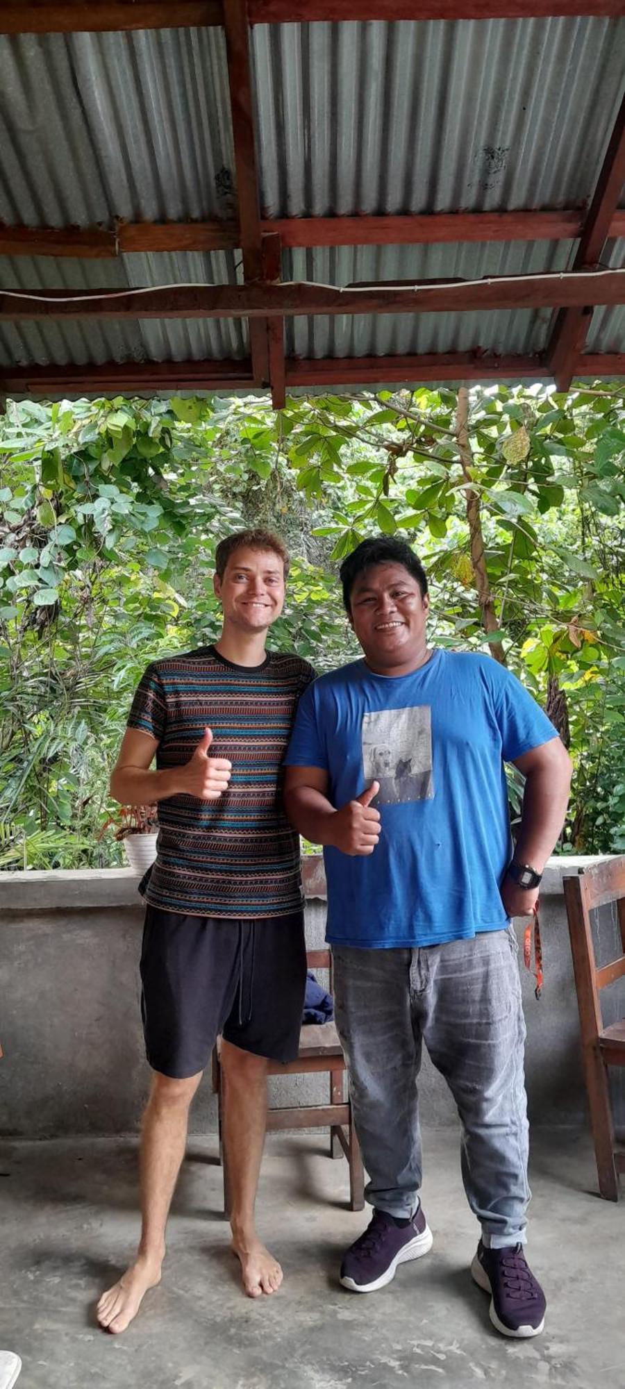 Renny'S Tangkoko Safety Stop Bitung Kültér fotó